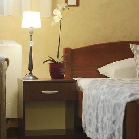 Accommodation Tara Belgrado Exterior foto